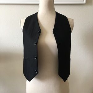 Black dress vest for boys. Bijan kids collection